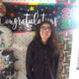 Meet your Posher, Leticia